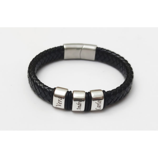 Pulsera Negra Con Tres Nombres