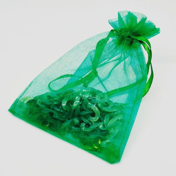 cuelgamascarillas plano organza verde