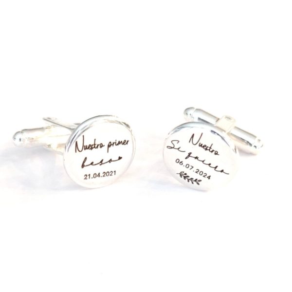 gemelos personalizados para novio " nuestro primer beso, nuestro si quiero"